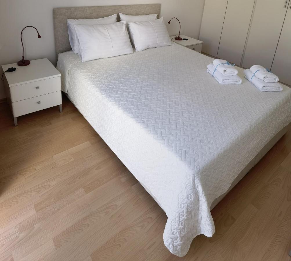 Aria Deluxe Superior 5 Star Apartment, Your Piece Of Heaven By The Sea & Park, With Sea & Park View Novigrad Istria 外观 照片